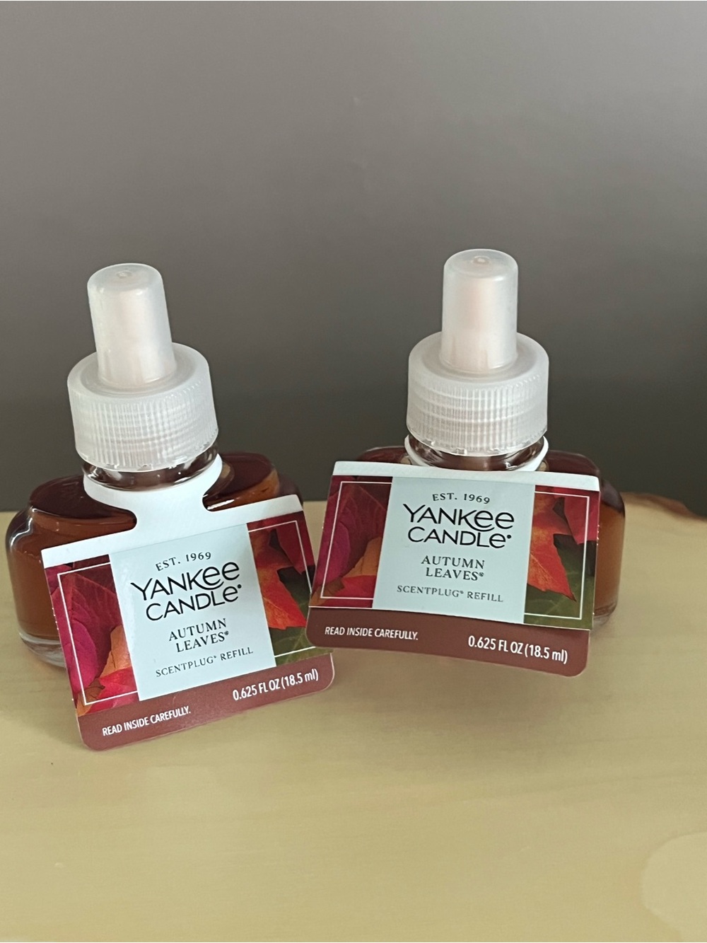 Two New Yankee Candle Autumn Leaves Plug In Scented Refills